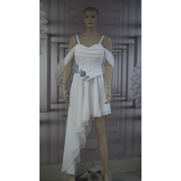 Rochie corset cu fustă asimetrică
